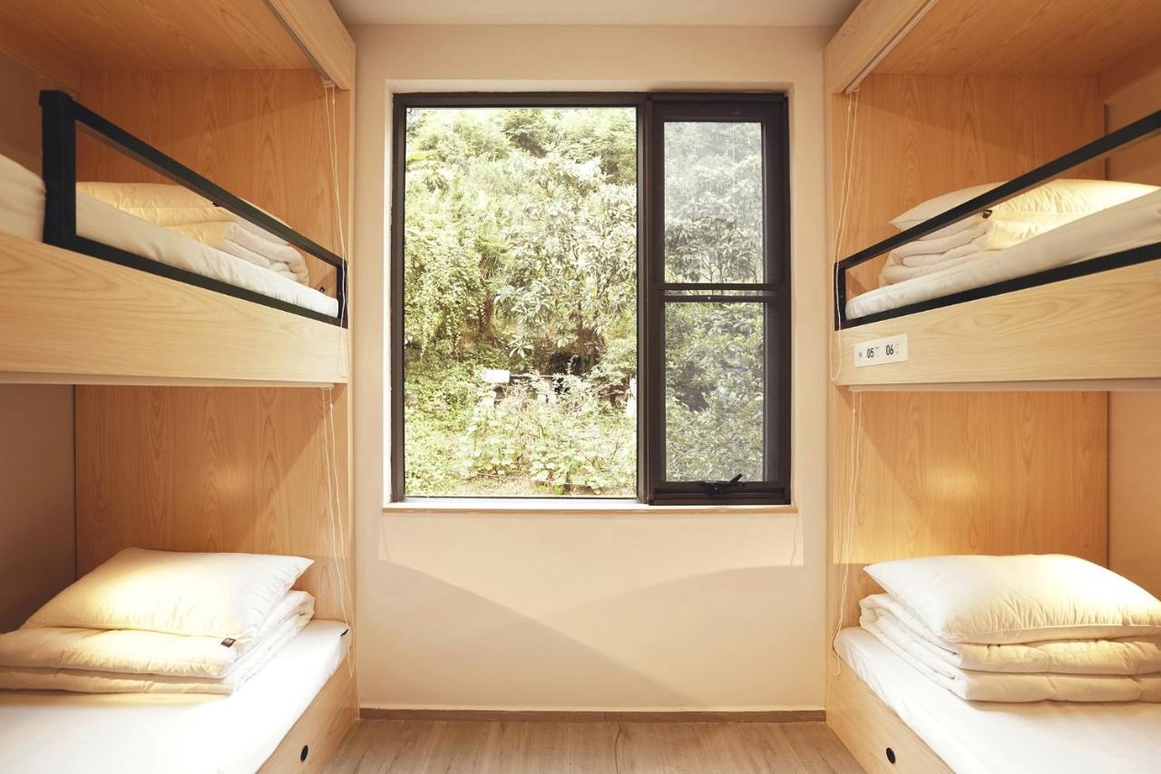 Travel Of Swan International Hostel Zhangjiajie Dış mekan fotoğraf